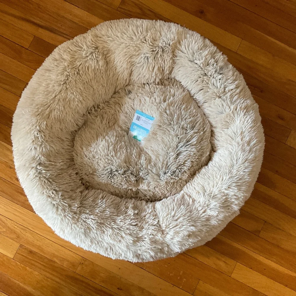 Frisco Long Faux Fur Donut Cat & Dog Bed - Size Medium
